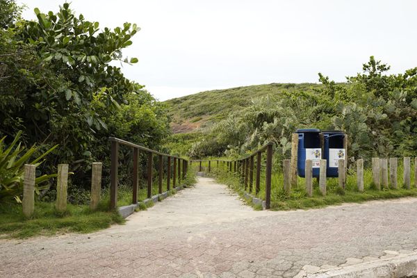 Erosão na praia de Peracanga em Guarapari por Fernando Madeira