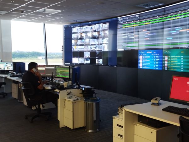  Aeroporto de Vitória  por Caroline Freitas