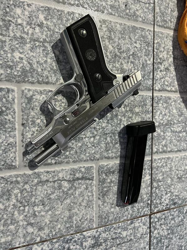 Polícia Federal realiza operação em Cachoeiro de Itapemirim  por Polícia Federal 