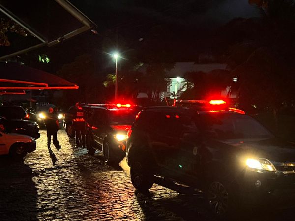 Polícia Federal realiza operação em Cachoeiro de Itapemirim por Polícia Federal 
