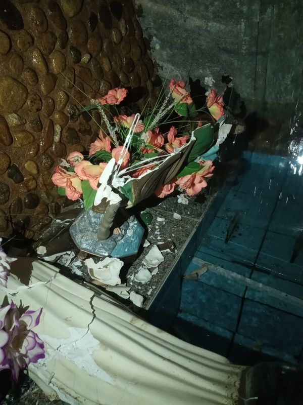 Imagens de santos em gruta são quebradas em Muniz Freire por Leitor| A Gazeta 