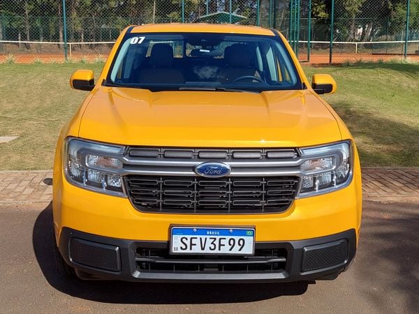 Ford Maverick Hybrid Lariat FX4