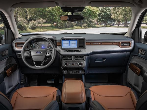 Ford Maverick Hybrid Lariat FX4