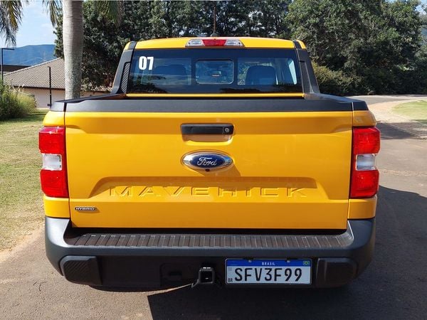 Ford Maverick Hybrid Lariat FX4
