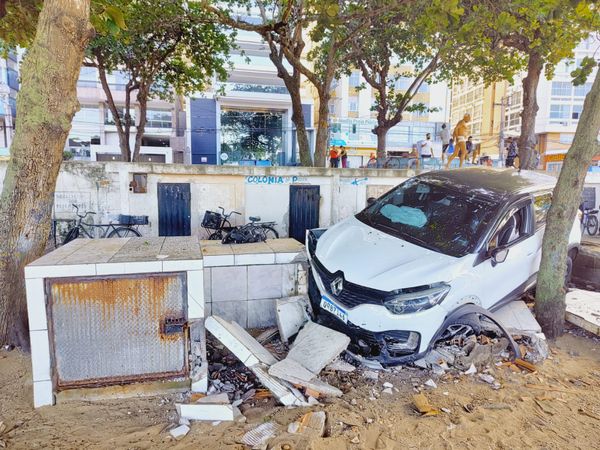 Acidente Praia da Costa por Ricardo Medeiros