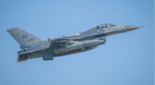 Caças F-16 compõe a maior parte da frota de aeronaves de combate dos Estados Unidos 