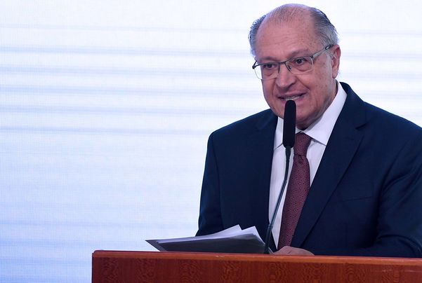 Solenidade de posse do Ministro do Ministério do Desenvolvimento, Indústria, Comércio e Serviços (MDIC), Geraldo Alckmin, 