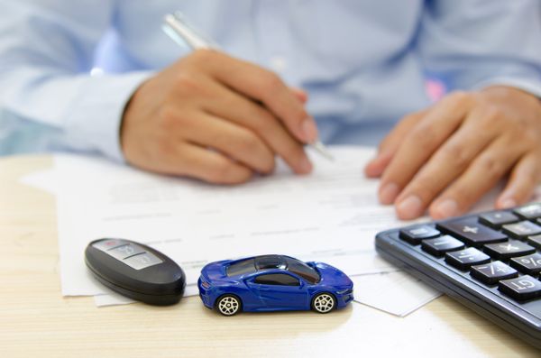 Carros mais baratos já podem ser encontrados nas concessionárias e fábricas a partir desta terça-feira, de acordo com Anfavea