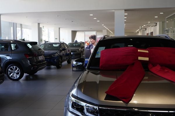 Carro zero com preço reduzido