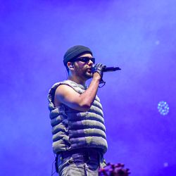 Pedro Sampaio apresentou sucessos, como "Atenção", "Galopa" e "No Chão Novinha"