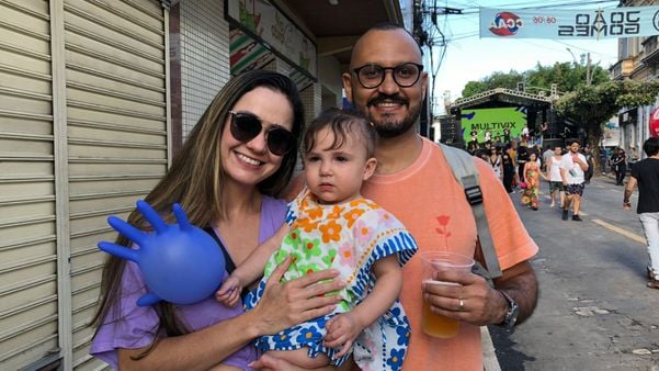 Roberto Moraes trouxe a esposa Laís e a filha Maria Luisa para curtirem o primeiro Rock da Tarde da pequena