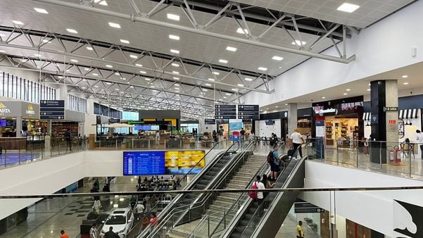 Aeroporto de Vitória após a expansão e concessão a uma empresa suíça