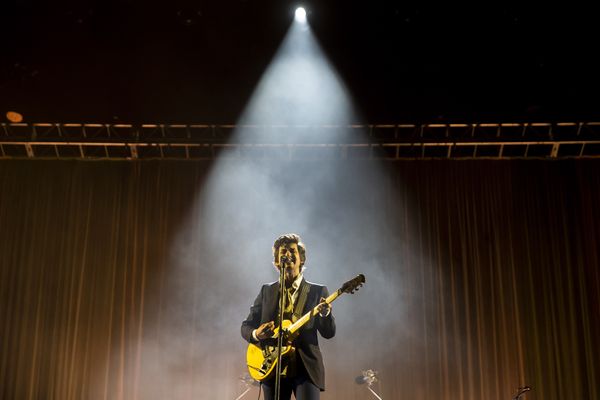 Os britânicos do grupo Arctic Monkeys se apresentam no palco Primavera, durante o festival Primavera Sound, realizado no Anhembi, em São Paulo, em novembro de 2022