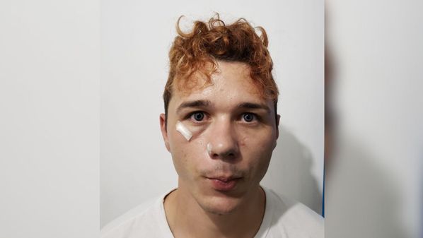 Breno Ribeiro Freire é acusado de matar o empresário David Dalrio por asfixia com um fio de ferro de passar roupa; crime ocorreu no ano de 2023, no bairro Jardim Camburi