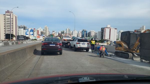 Acidente provoca congestionamento na Terceira Ponte