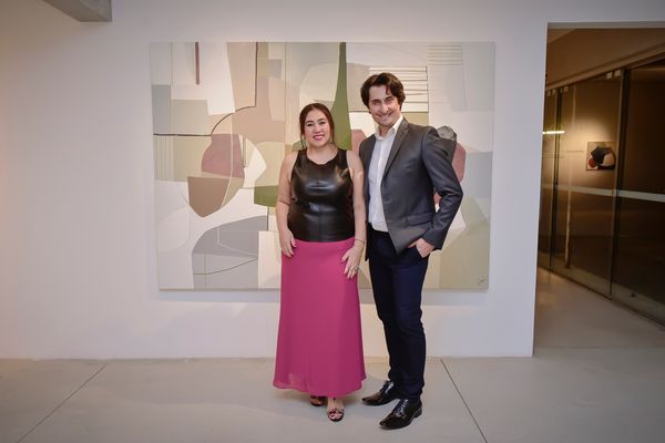 A mostra 'Abstração: Forma e Movimento' , do artista cachoeirense Moacyr Travaglia, foi aberta no último dia 21, na galeria Via Thorey, em Vitória