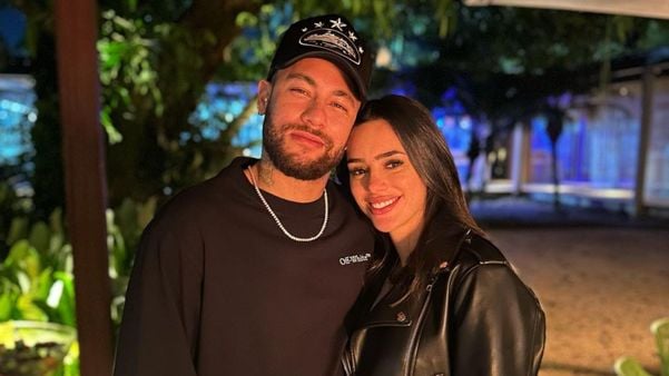Neymar Jr compartilha registro ao lado da namorada Bruna Biancardi, grávida do segundo filho do jogador