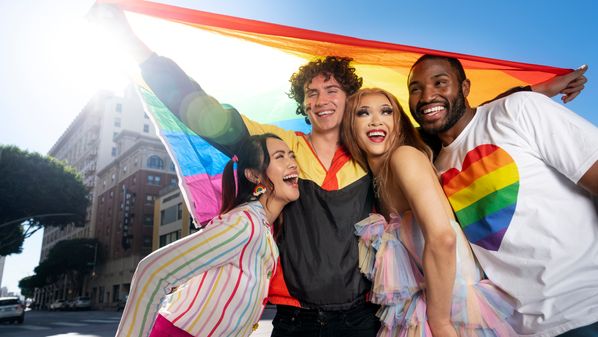 Ambientes corporativos com pessoas diversas impulsionam o engajamento e melhoram o resultado; para especialistas, iniciativa deve fazer parte da cultura da organização