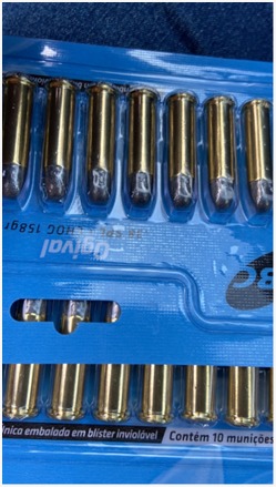 Armas e munições eram anunciadas em grupos na internet; entrega era feita por delivery por Divulgação | Polícia Civil