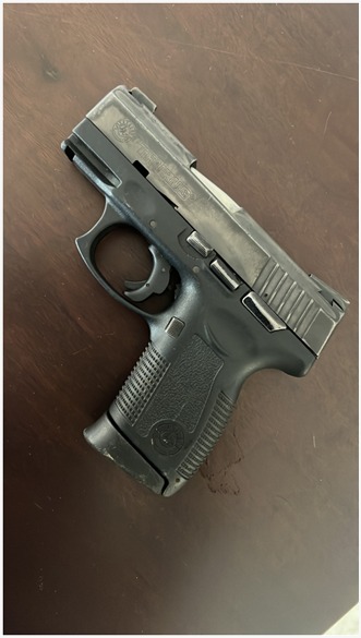 Armas e munições eram anunciadas em grupos na internet; entrega era feita por delivery por Divulgação | Polícia Civil