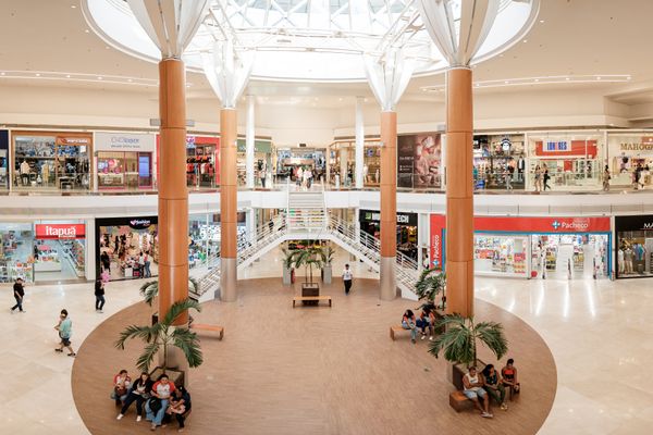 Mais do que um centro de compras, o Shopping Vitória é um centro de entretenimento, gastronomia e
lazer.  por Shopping Vitória/Divulgação