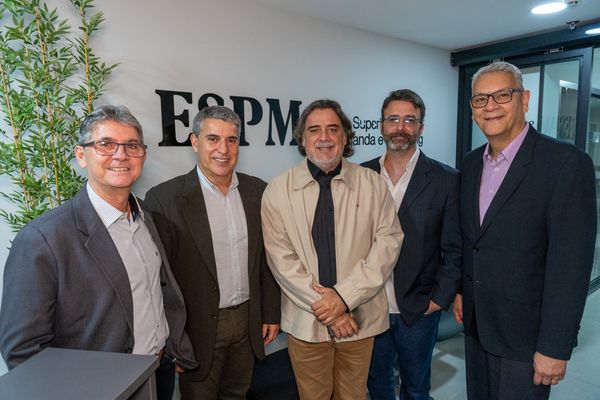 Fábio Ruschi, Jefferson Cabral, José Luis Dantas, Marco Aurélio Rodrigues e Fernando Manhães: Grupo Prix, UVV e ESPM
