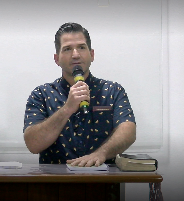 O diácono Mayren Otero, da cidade de Bayamo, em Cuba, disse que chegou a pensar em sair do seu país diante da perseguição que sofreu