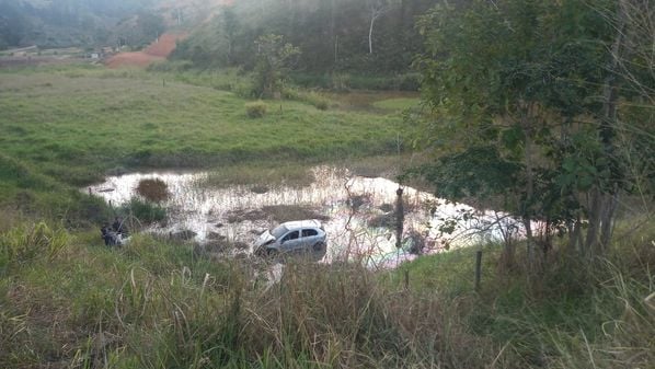 Acidente envolveu uma moto e um carro na localidade de Novo Brasil, em julho de 2023; segundo a PC, o motorista do carro tinha ingerido bebida alcoólica