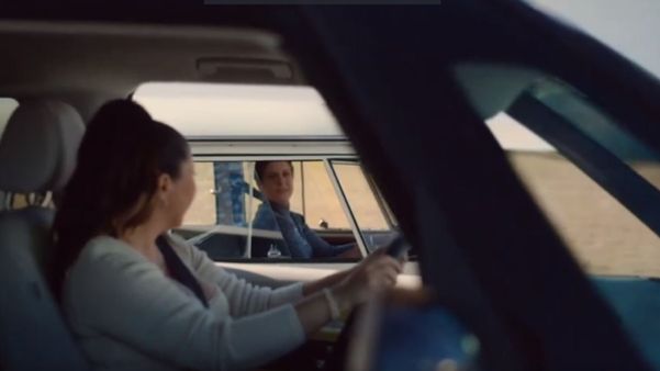 Elis Regina renasce digitalmente em dueto com Maria Rita