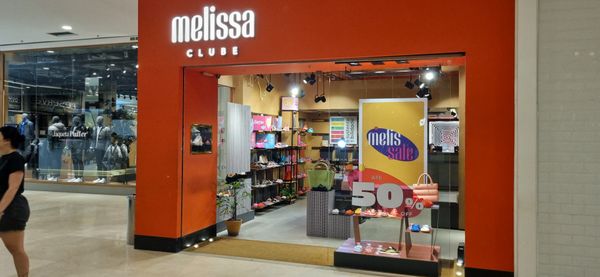 Para aquecer a estação mais fria do ano chega ao Shopping Vitória uma temporada de preços especiais com descontos de até 70% de desconto,  entre os dias 07, 08 e 09 de julho.   por Shopping Vitória/Divulgação