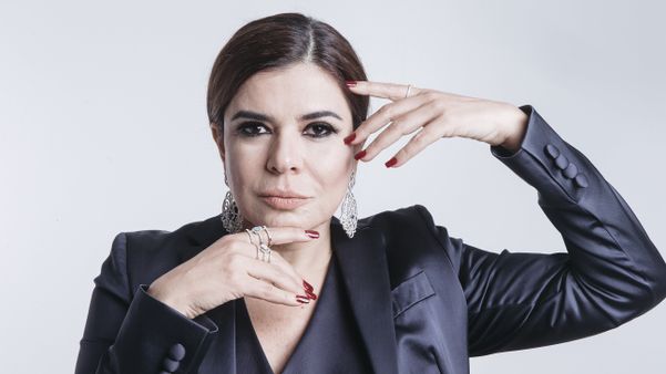 Retrato da apresentadora e cantora Mara Maravilha, em 2018