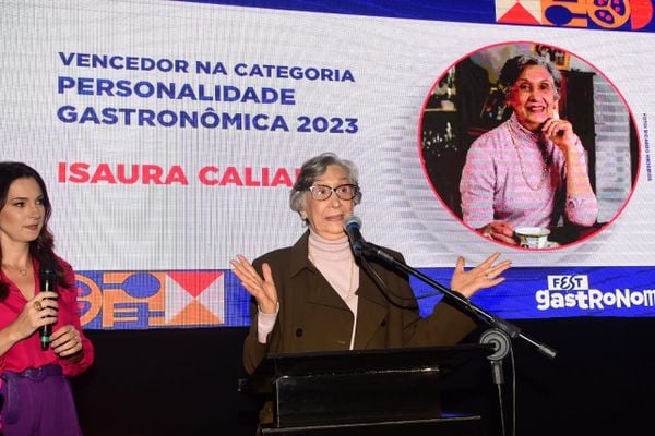 Isaura Caliari é a personalidade homenageada do Prêmio HZ Gastrô, no 1º dia do Fest Gastronomia por Vitor Jubini
