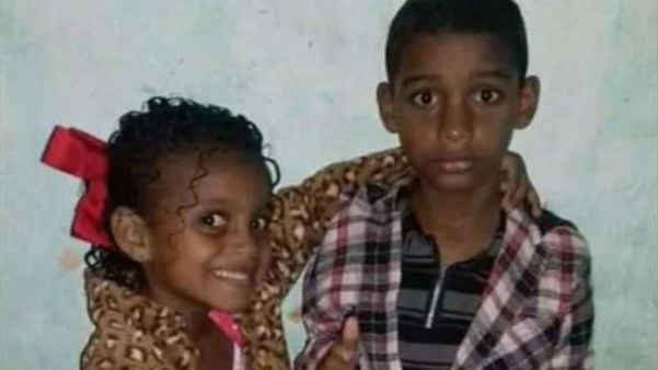 Os irmãos Keyrison Santos Oliveira, de 10 anos, e Kamile Santos Oliveira, de 8 anos, foram mortos pela disputa do tráfico de drogas em Conceição da Barra