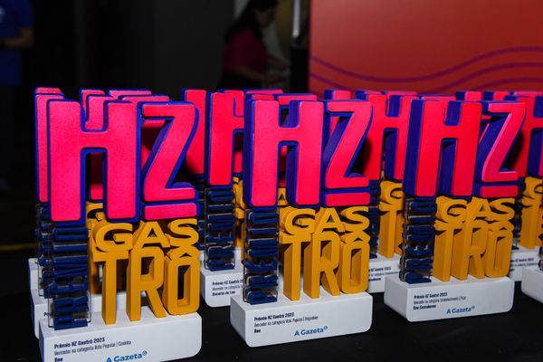 Troféus do Prêmio HZ Gastrô 