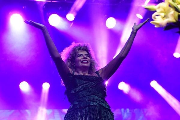 Vanessa da Mata apresenta a turnê "Vem Doce", no 2º dia do Fest Gastronomia, na área de eventos do Álvares Cabral por Carlos Alberto Silva