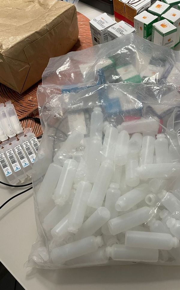 Dinheiro, drogas e arma foram encontrados durante operação Black Lança, da PF por Reprodução | Polícia Federal