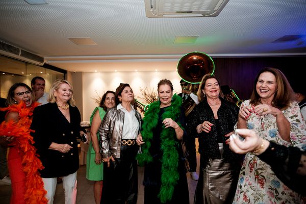 Aniversário de Sônia Abelha