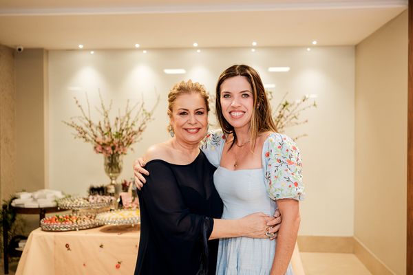 Sônia Abelha e Enza Camata