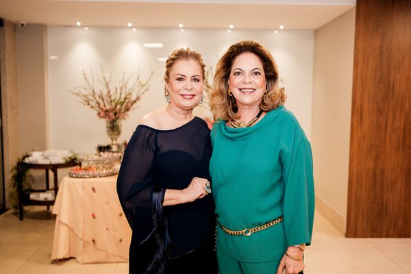 Sônia Abelha e Letícia Pernambuco