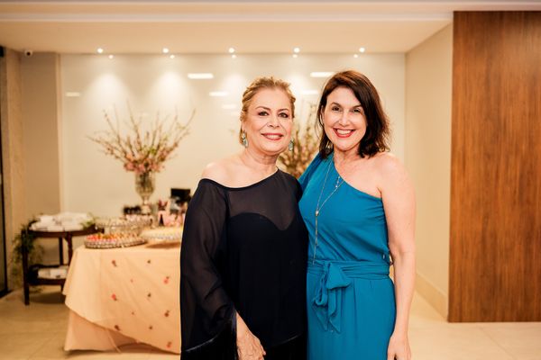 Sônia Abelha e Renata Rasseli