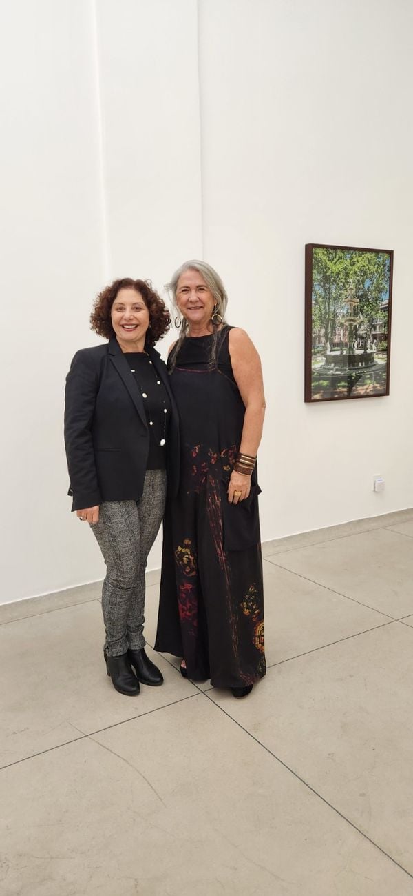 Anginha Buaiz e Thais Hilal