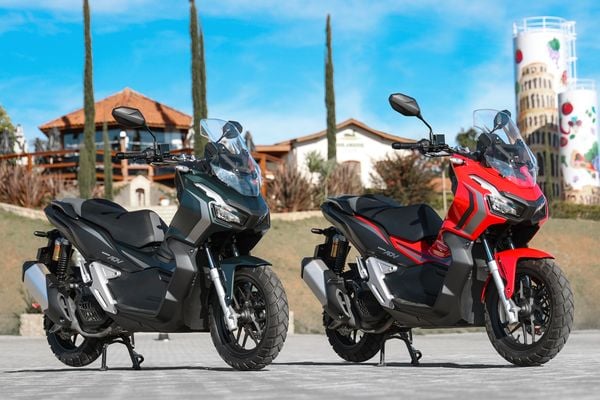 Linha 2024 da scooter Honda ADV traz novas opções de cores