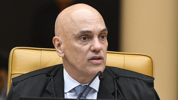 Moraes sugeriu que os réus julgados nesta sexta (8) tenham as penas substituídas por medidas restritivas; Supremo já condenou cerca de 250 pessoas por envolvimento nos ataques de 8 de janeiro