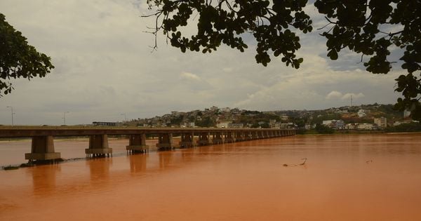 Vale, Samarco e BHP buscam acordo com Espírito Santo, Minas Gerais e governo federal sobre reparação por rompimento de barragem de Mariana, em 2015