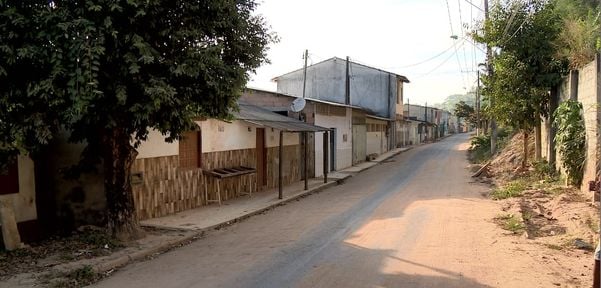 Avenida Cricaré, no bairro Porto, em São Mateus