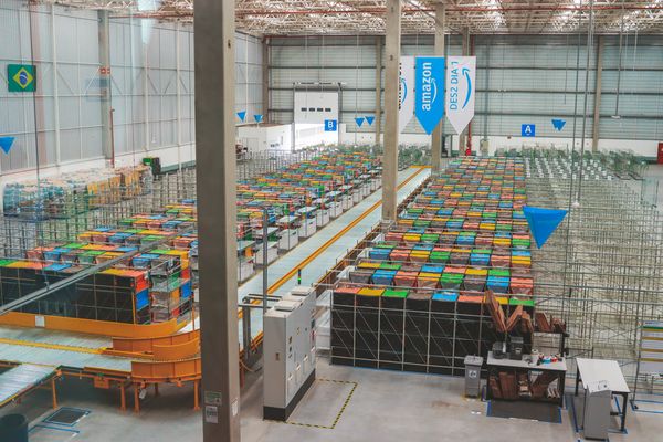 Viana também tem uma localização estratégica a duas rodovias importantes por Júlio Victor