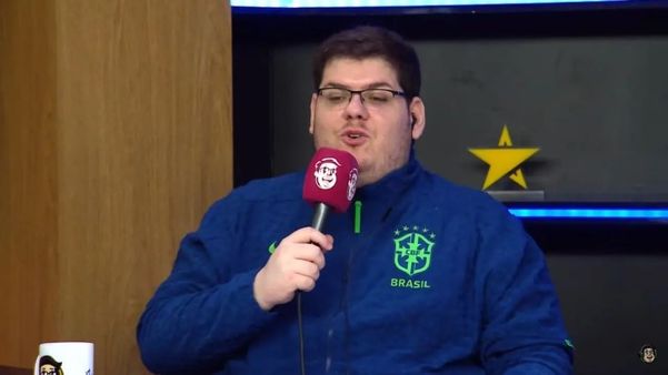 Streamer Casimiro Miguel desativou os comentários após falas machistas dos espectadores