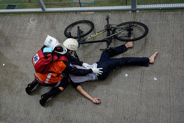 Corpo de Bombeiros Militar realiza simulado de atendimento a ocorrências na Ciclovia da Vida por Vitor Jubini