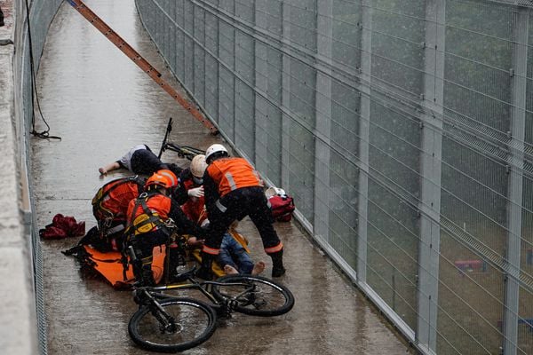 Corpo de Bombeiros Militar realiza simulado de atendimento a ocorrências na Ciclovia da Vida por Vitor Jubini