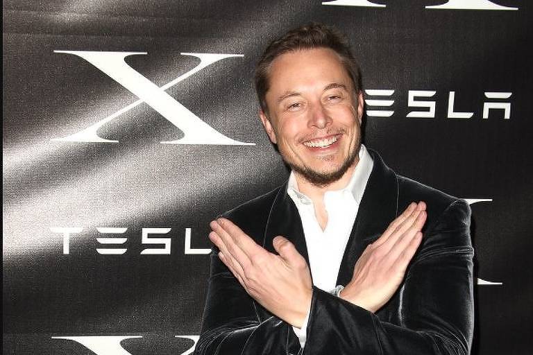 O homem mais rico do mundo é Elon Musk, dono da montadora de carros elétricos Tesla e do X (antigo Twitter). Sua riqueza é avaliada em US$ 229 bilhões